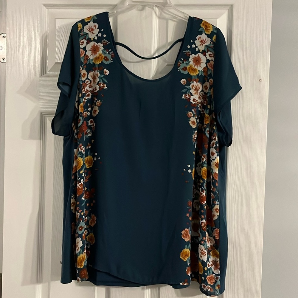 torrid Teal Floral Scoop Neck Blouse